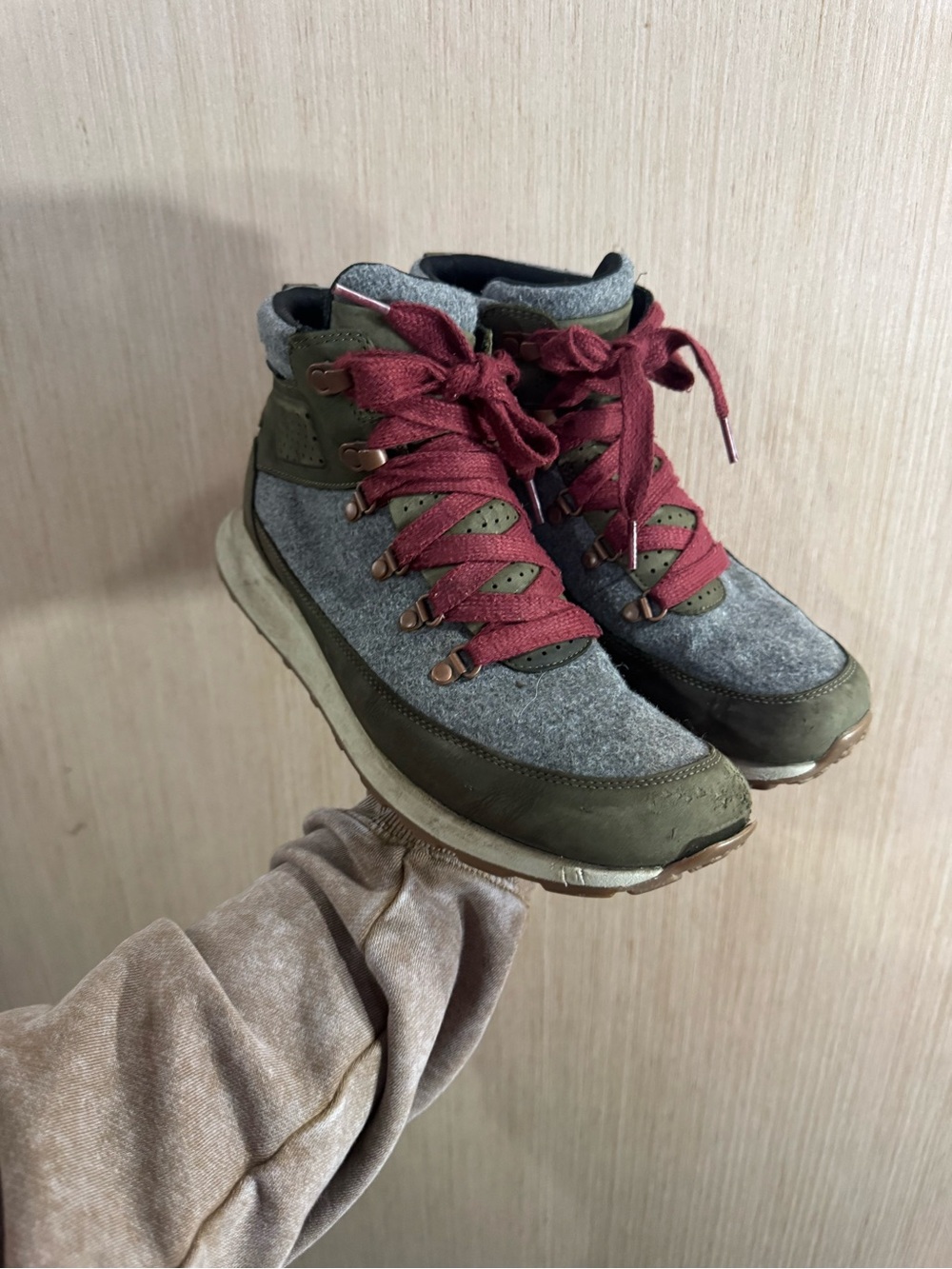 Merrell Ashford Grey Wool Green Leather Waterproof Hiking Lace Up Boots Size 10